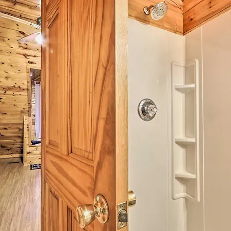 Cozy Mountain Cabin In Perfect Location Sevierville Exterior photo